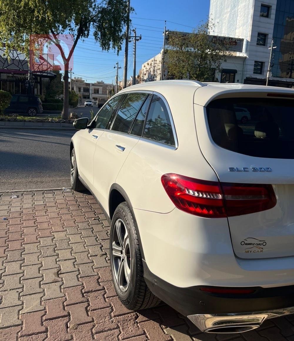 مرسيدس بنز GLC